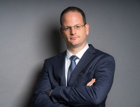 Döntött a Kúria, nem kell eltüntetni a Tiborcz üzlettársát bűnözőnek tituláló bejegyzéseket