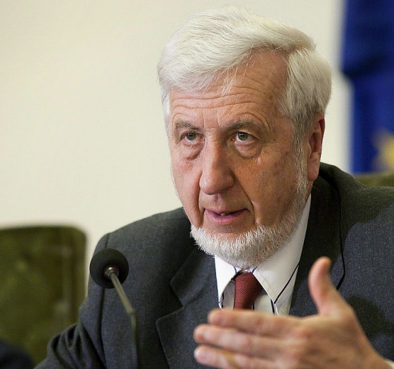 Magyar Péter megjelenése rendszerváltozás korabeli hangulatot kelt – véli Jeszenszky Géza