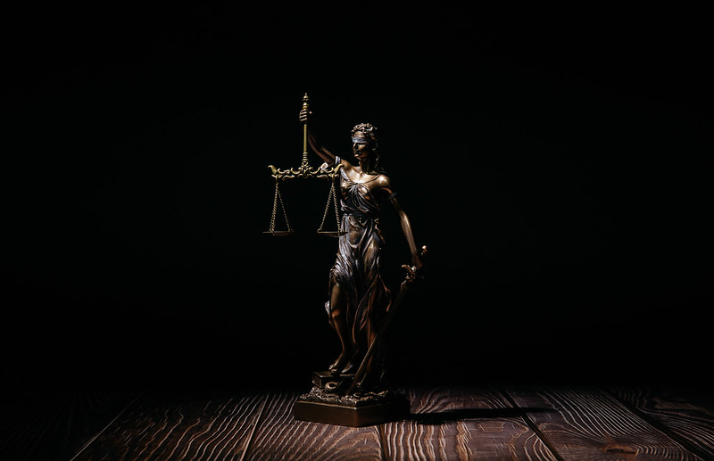 Jusztícia szobor Iustitia igazságszolgáltatás jog
