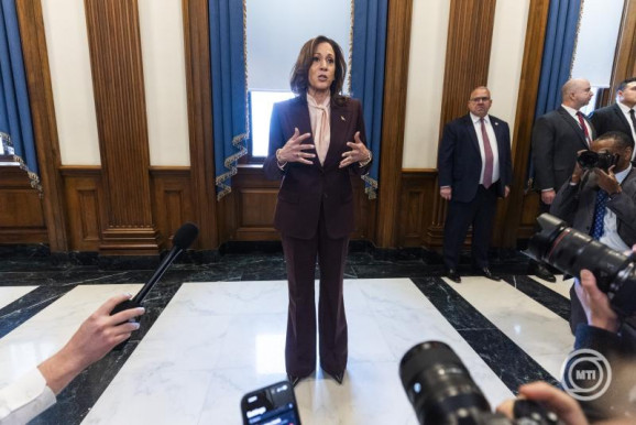 Megnyílt az út Trump beiktatása előtt