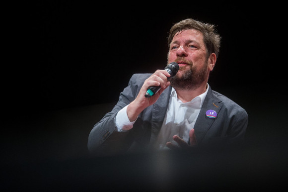 Kerpel-Fronius: Nem tud minket összeugrasztani Gulyás, Demszkynek pedig van igazsága 