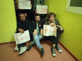 Idős, beteg emberek kilakoltatását sikerült megakadályoznia az AVM-nek