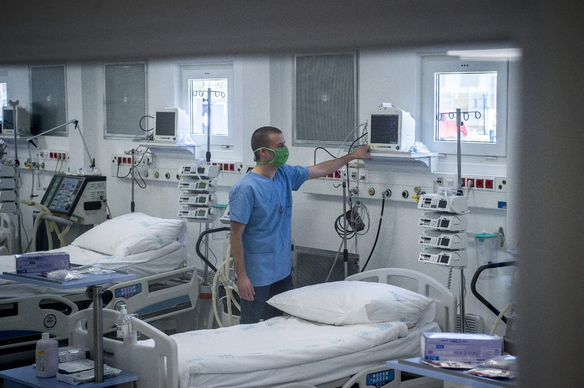 A kiskunhalasi járványügyi mobil kórház