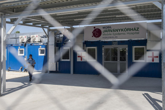 A kiskunhalasi járványkórház mutatja meg a magyar egészségügy fő problémáját
