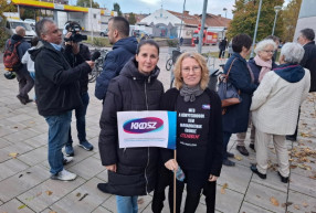 Szegeden a könyvtárosok, Budapesten a levéltárosok tüntetnek csütörtökön