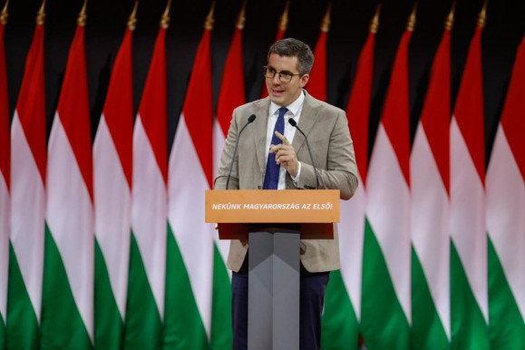 Kocsis Máté: Három év börtönt kaphat, aki az ország szuverenitására tör