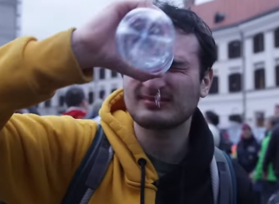 Kuncze Gábor: A rendőrök megbecsültsége a rendőri tevékenységtől függ