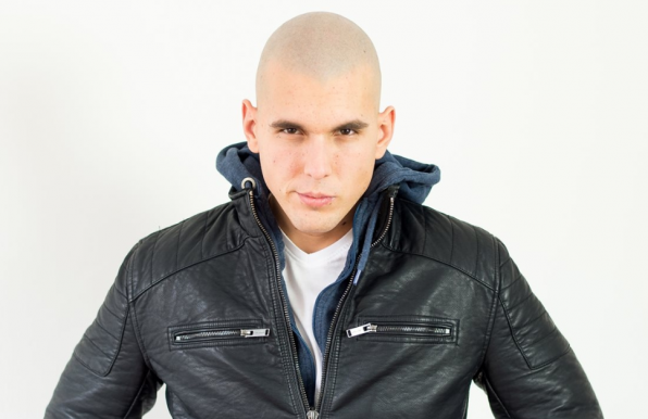 Újra oszt a fideszes Kopasz, van pénze dögivel