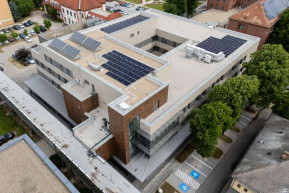 Megint nincs iható csapvíz a székesfehérvári szülészeten, az újszülötteket is palackból kell fürdetni