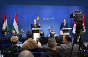 Miért működik a kormányzati manipuláció?