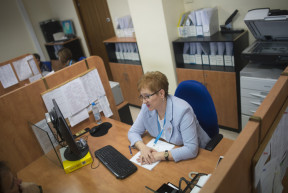 Vitázik a Fidesz – Milliárdokat bukik a kerület