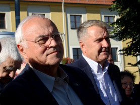 Újbuda polgármestere is újraindul, és maga mellé vette Molnár Gyulát