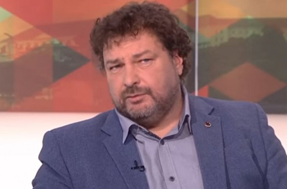 Mégis megfontolja a szakszervezeti vezető, hogy induljon Borkai megüresedett székéért 