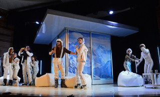 Legenda, lavina, szerelem – színházi ajánló a Klubdélelőttben