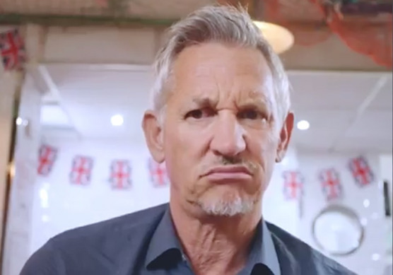 Amikor meghátrál a közmédia