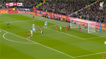 Saját zsebből fizette Orbán a tegnapi meccsnézést