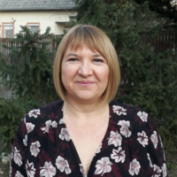 Lovas Judit: Senki ne gondolja, hogy a bankok önként és dalolva vezetik be a díjkorlátozást