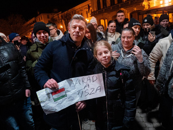 A következő 50 napban kopogtassunk be minden ajtón – szólított fel Magyar Péter 