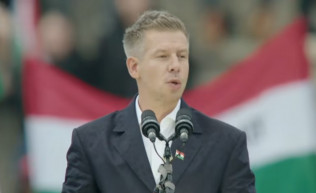 Magyar Péter: Orbán az új Kádár, aki méreganyaggal kínozza lelkünket