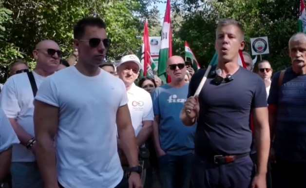 Balatonőszödről gyalogolt Kötcséig Magyar Péter