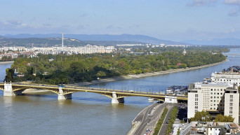 Karácsony: Lezárják Húsvétra a Margitszigetet, az Óbudai szigetet és a Római-partot