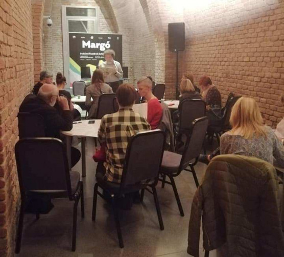 Hogyan tanítsuk a legújabb magyar szerzőket? 