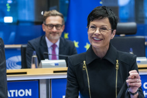 Az EU szerint Ukrajnának még javítania kell a korrupcióellenes reformjain