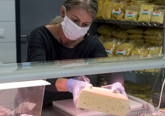 Kényelmesebb maszkot vagy tíz perc munkaszünetet?