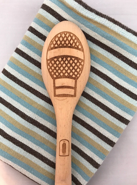 A nő: tetőtől talpig élet – Dési János jegyzete