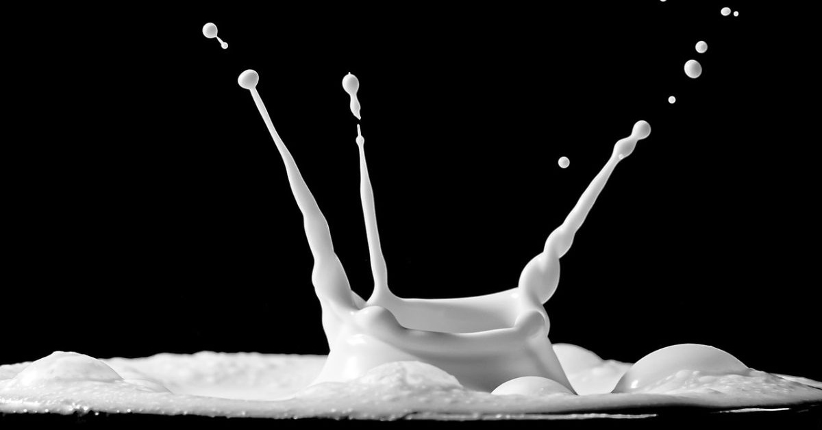 Május 25.: Törülközőnap, Afrika napja, Nemzetközi tejnap ...