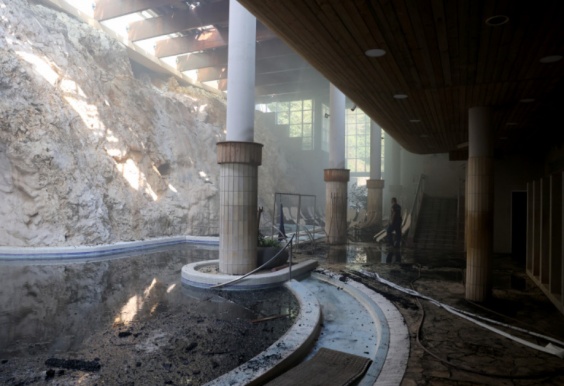 Újranyit a leégett miskolctapolcai barlangfürdő