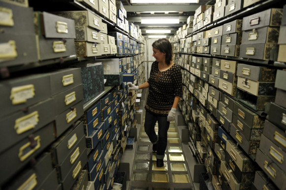 Szakszervezetek: Ostoba átalakítás, ugrás a sötétbe a kulturális dolgozóknak