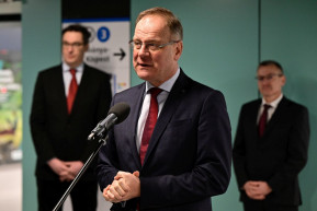 3-as metró: Navracsics szerint jól hasznosultak az uniós pénzek