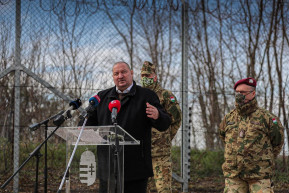 Németh Szilárd szerint a Ryanair lenéző stílusban kommunikál