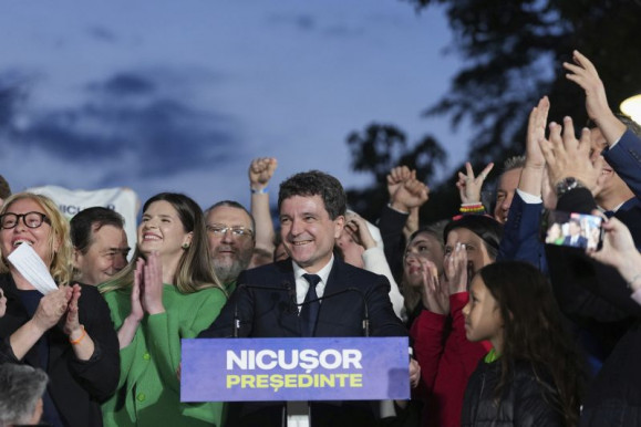 ''Most elsuhant a golyó a fejünk mellett''