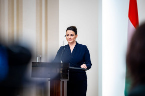 Novák Katalin visszaküldte a parlamentnek a 