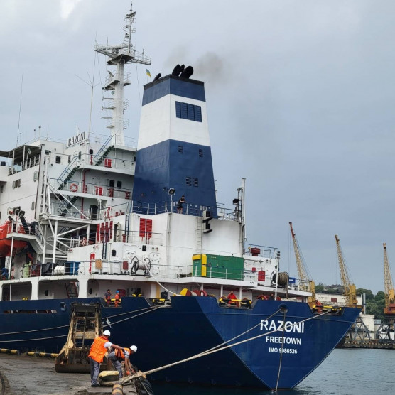 Ukrajnai háború: elindult az első gabonaszállítmány Odessza kikötőjéből