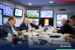 Biztonsági intézkedéseket rendelt el Orbán