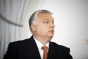 Orbán Bécsben hátrébb lépett a fajozós beszédtől: 