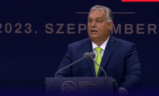 Orbán: Az szja-mentességet ki fogják terjeszteni a háromgyermekes anyákra is