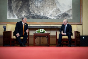 Orbán magányos Európában, de maradtak megjátszható lapjai