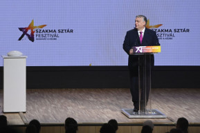 Orbán: Mi, szakmunkások, mindig nekimegyünk a problémáknak