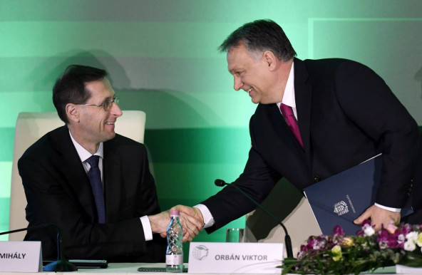 A fegyelmezett Orbán új iskolát képvisel