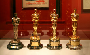 Autós mozis vetítéssel már nem lehet Oscarra pályázni