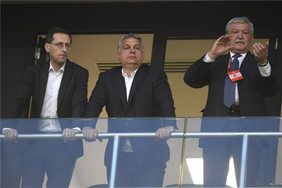 Egypártrendszert teremtett a Fidesz