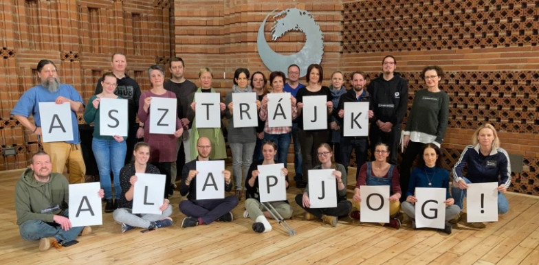 Úgy mondanak fel a pécsi művészeti iskola tanárai, hogy nem tudják mi lesz velük holnap