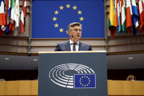 A horvát miniszterelnökkel tárgyalt Magyar Péter 