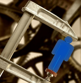 Magyarországon 33 százalék elégedett a demokrácia szintjével