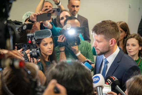 Exit poll: a Progresszív Szlovákia nyerte a választást