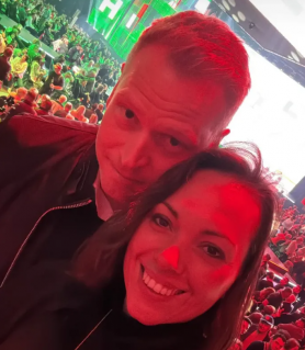 Orbán Ráhel eladta a bababoltját – a férjének